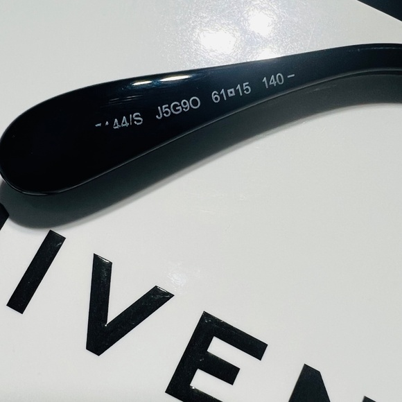 Givenchy Womens Sunglasses 44/s 65G90 (61-15-140) - Picture 8 of 9
